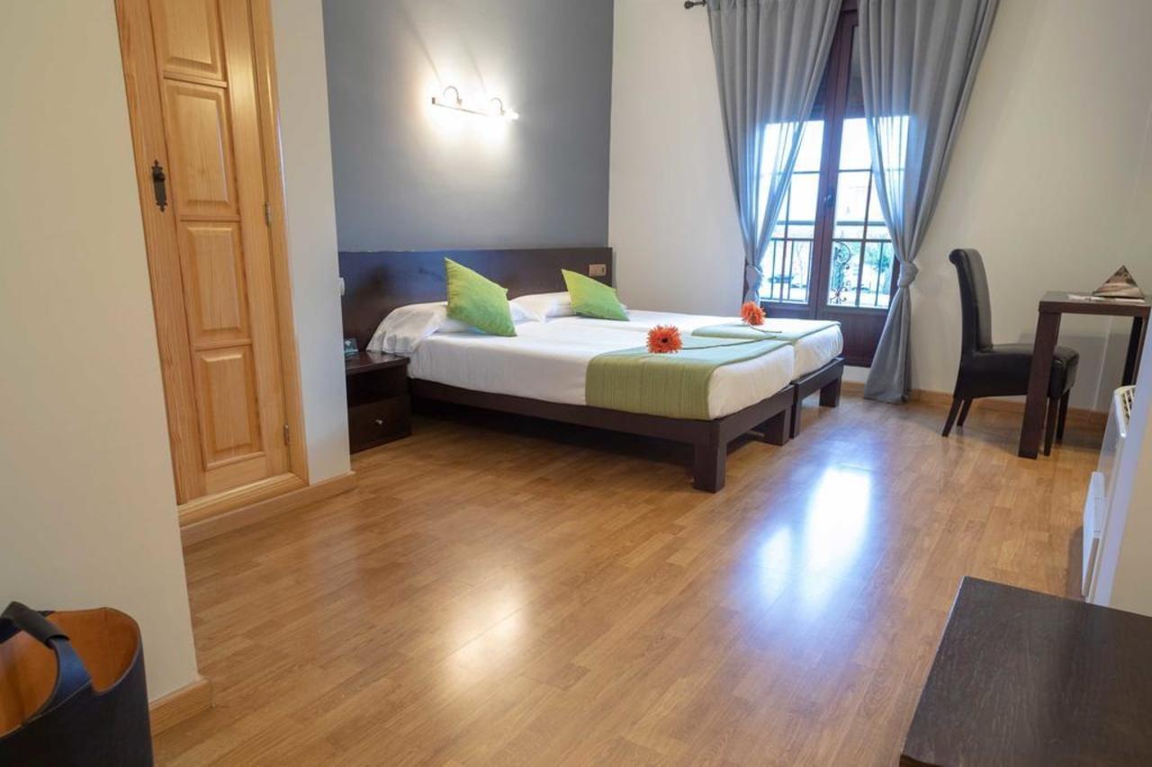 Hotel Alda Tordesillas Esterno foto